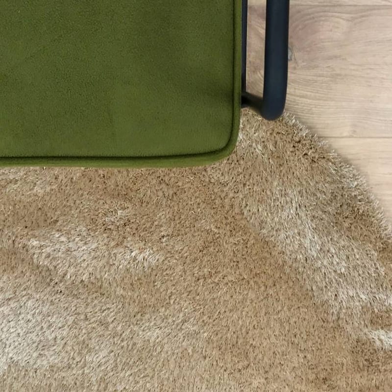 Ross 13 - Rond hoogpolig vloerkleed in beige kleurensamenstelling