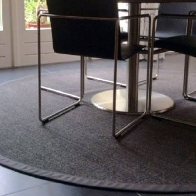 Premium 24 - Rond sisal vloerkleed met fijn geweven structuur in donkergrijs