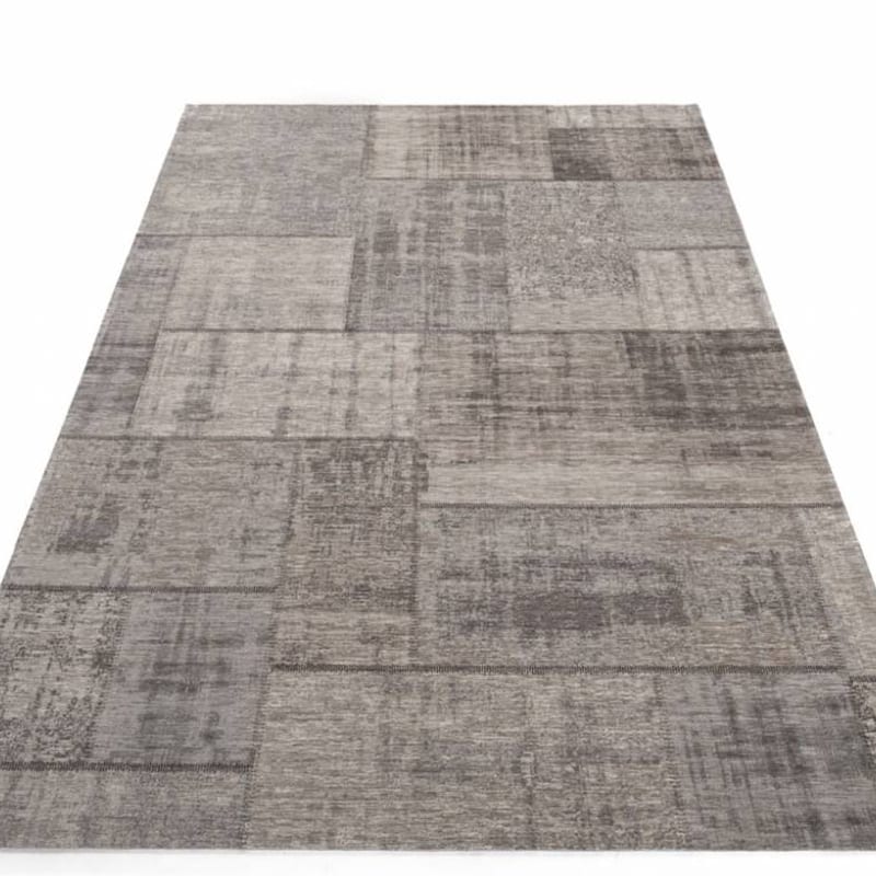 Pognum 24 - Uniek vintage vloerkleed in grijze kleurstelling