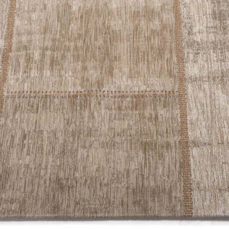 Pognum 11 - Uniek vintage vloerkleed in beige kleurstelling