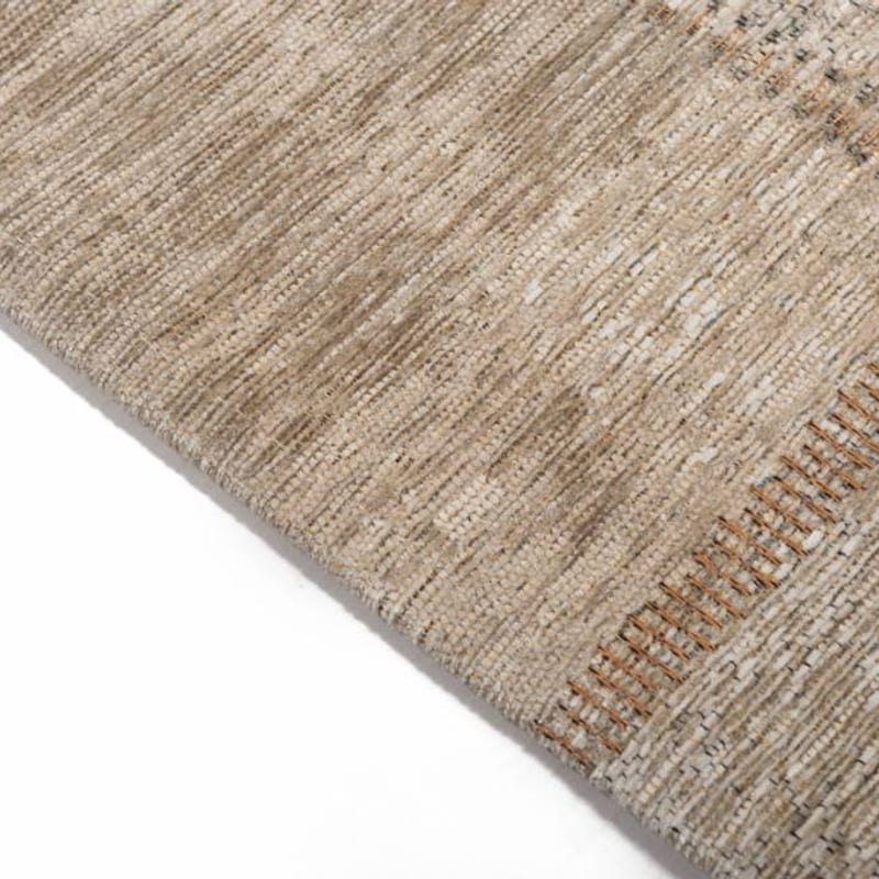 Pognum 11 - Uniek vintage vloerkleed in beige kleurstelling