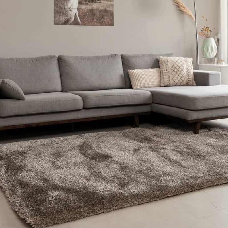 Ross 16 - Uniek hoogpolig vloerkleed in beige/grijze kleurensamenstelling