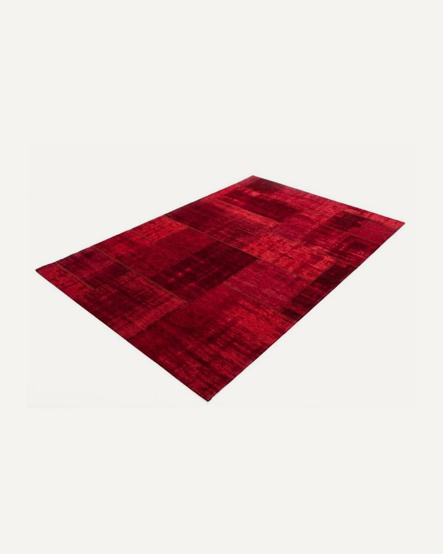 Pognum 45 - Uniek vintage vloerkleed in rode kleurstelling