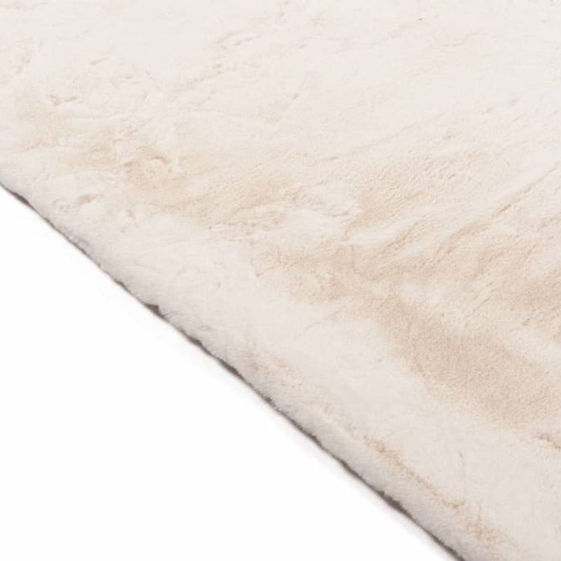 Fay Soft White - zacht hoogpolig vloerkleed in wit