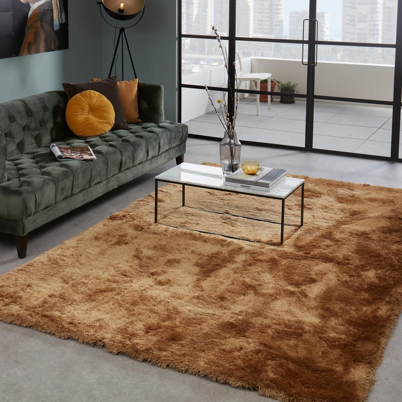 Noëlle Riche 69 - Hoogpolig vloerkleed in Goudbruin