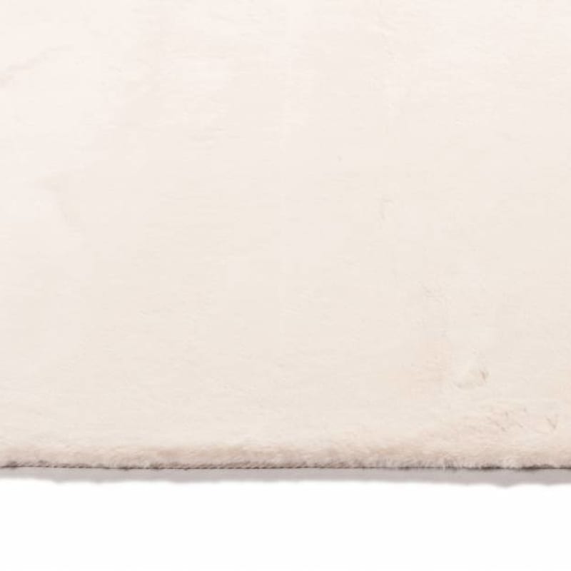 Fay Soft Creamy 12 - zacht hoogpolig vloerkleed in roomwit