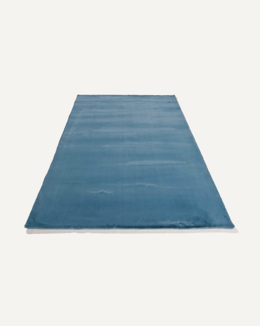 Fay 33 - zacht hoogpolig vloerkleed in azuurblauw-