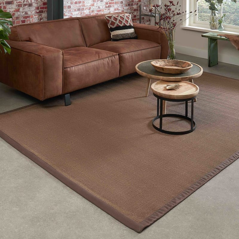 Premium 18 - Prachtig donkerbruin sisal vloerkleed met bijpassende band afwerking