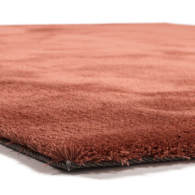 Sandro 63  - Modern hoogpolig vloerkleed in Barn Red