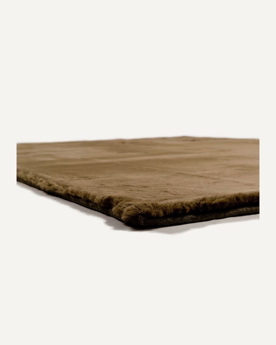 Fay Soft - Zacht hoogpolig vloerkleed in Faded Green 55
