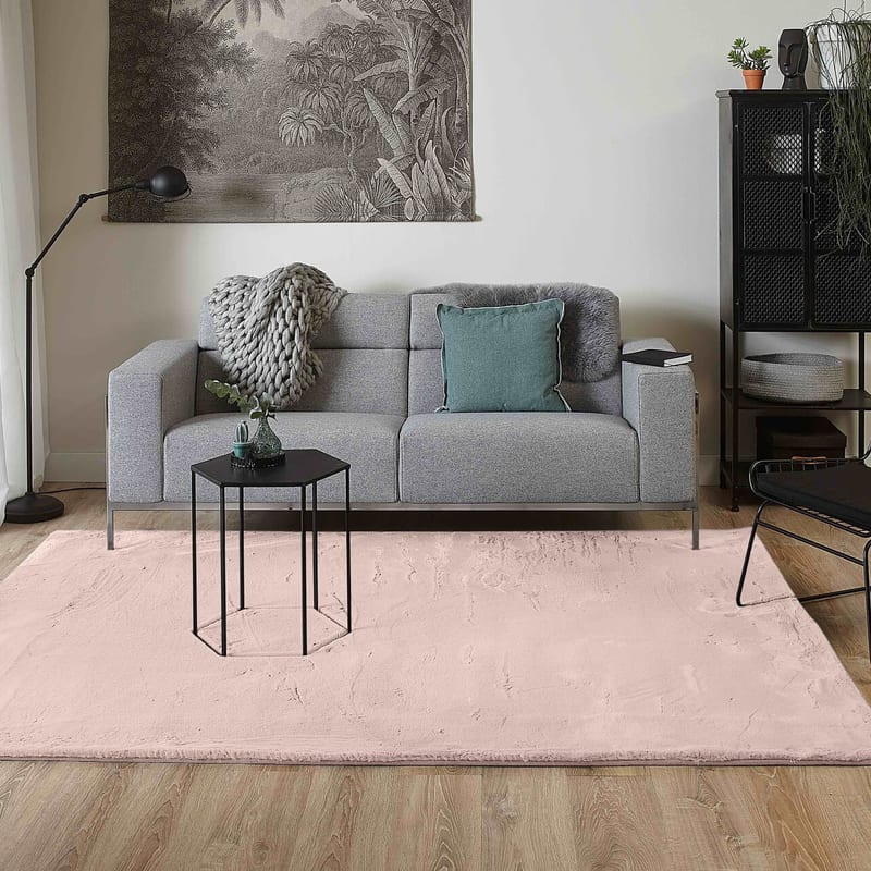 Fay Soft Pink - zacht hoogpolig vloerkleed in roze-