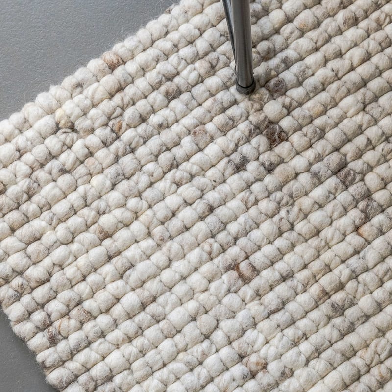 Beach Life 13 - Frans Molenaar vloerkleed van 100% wollen garen in een Beige kleursamenstelling.