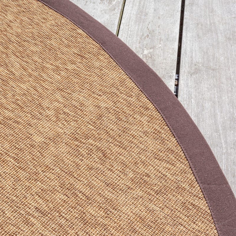 Sisal Outdoor 18 - Rond sisal vloerkleed voor buiten in donkerbruin met bruine band