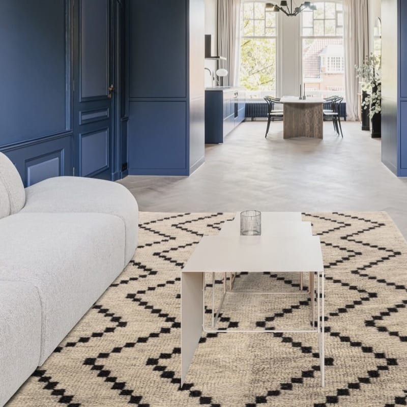 Nova 12 - Luxe Hoogpolig wollen vloerkleed in Beige met symmetrisch patroon