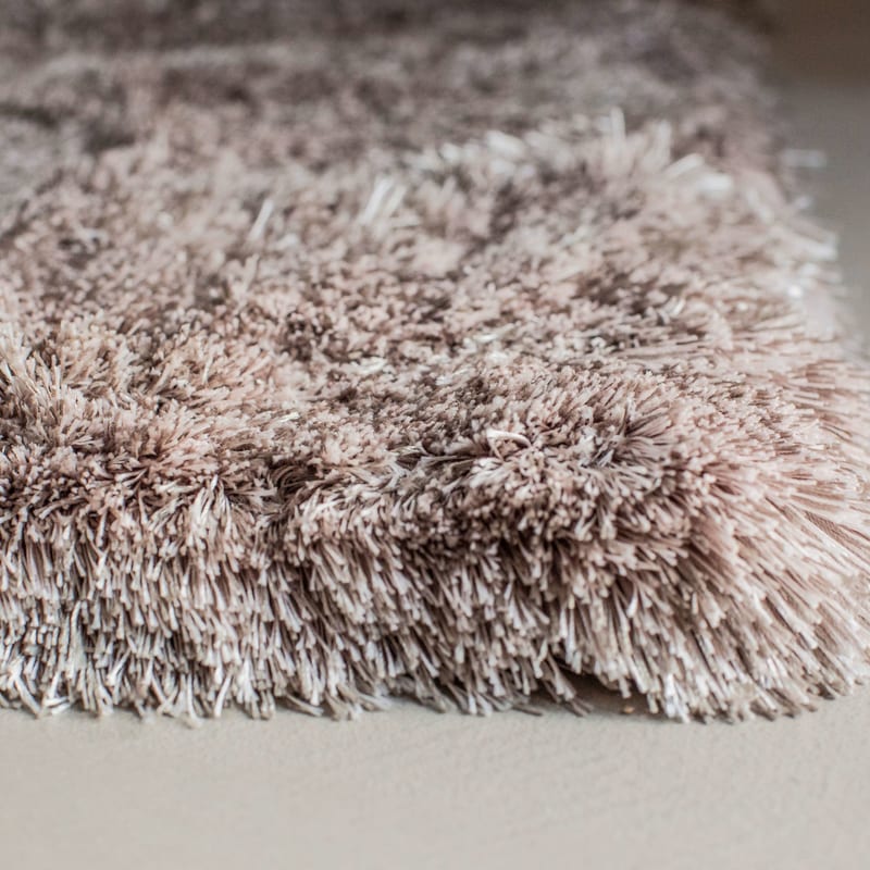 Noëlle Riche 13 - Hoogpolig vloerkleed in Linnen Grey