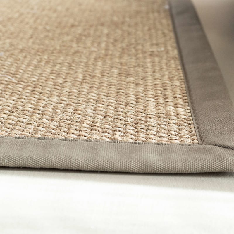 Lago Sisal 21 - Prachtig sisal vloerkleed in het zilvergrijs met taupe band