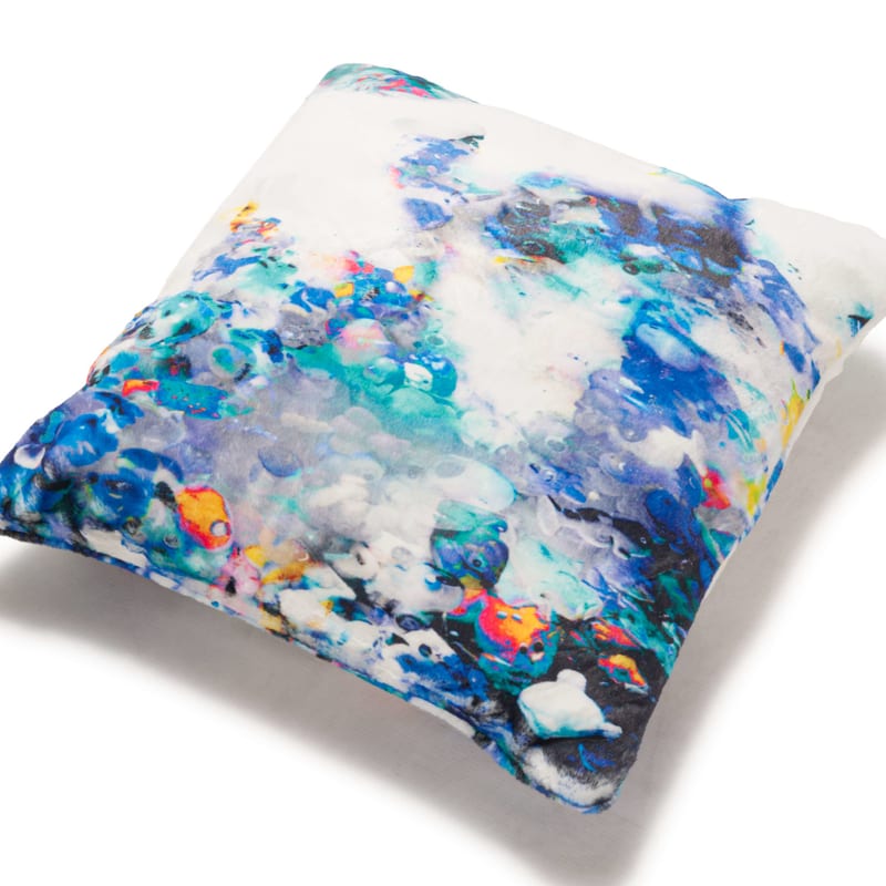 Design kussen - Play Alive Blue 95 - Fred van Leer x Bram Reijnders - Copy