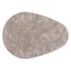 Fred van Leer Mystic Drop 21 - Modern Druppelvormig Hoogpolig vloerkleed in Chalk Grey Fred van Leer Mystic Drop 21 - Modern Druppelvormig Hoogpolig vloerkleed in Chalk Grey
