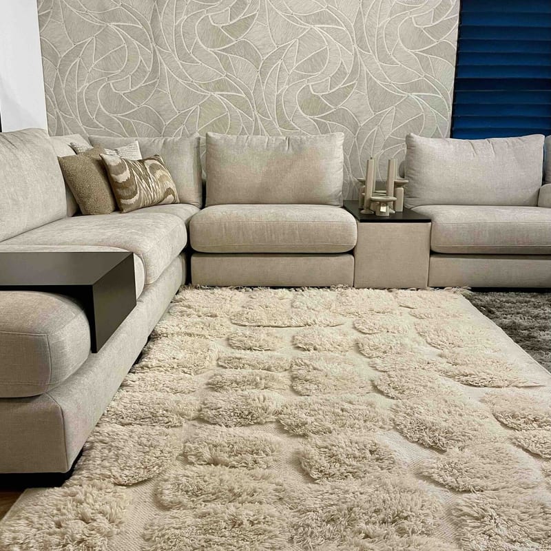 Huxley Century 12 - Wollen Carved Vloerkleed in Cream Kleursamenstelling