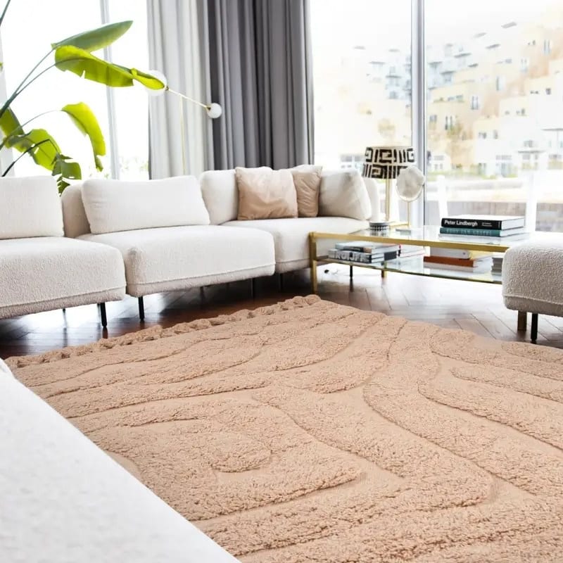 Wallace Waves 13 - Carved wollen vloerkleed in beige kleursamenstelling