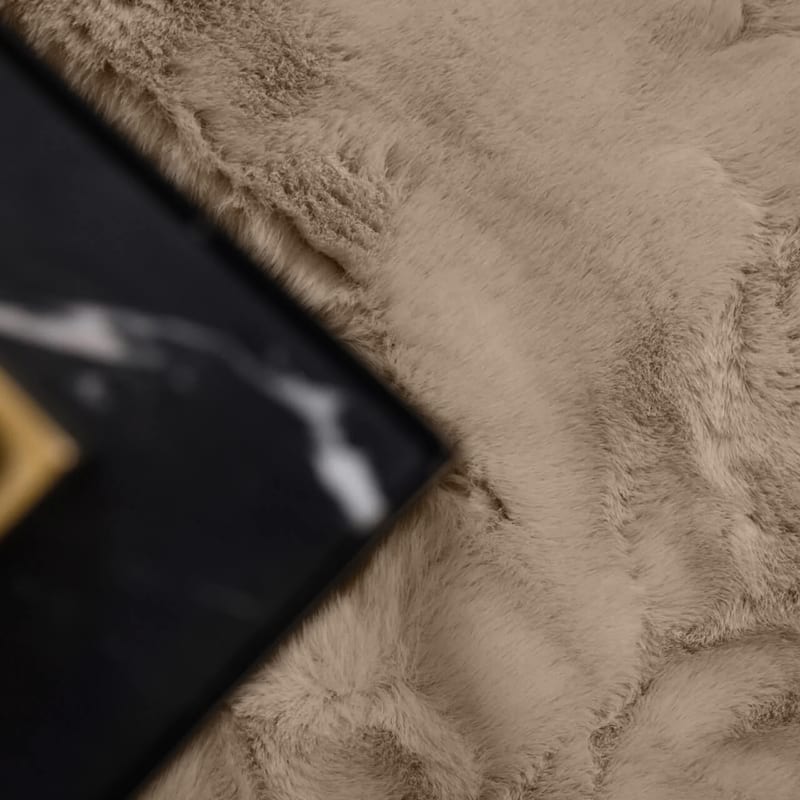 Hampton Mocca 14 - Premium zacht hoogpolig vloerkleed