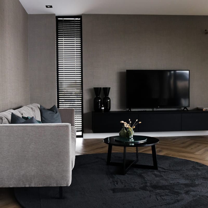Frisco 25 - Rond effen vloerkleed in carbon black