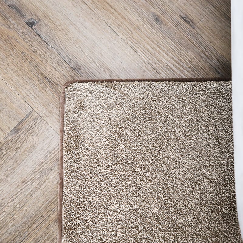 Frisco 12 - Zacht effen vloerkleed in sand/beige