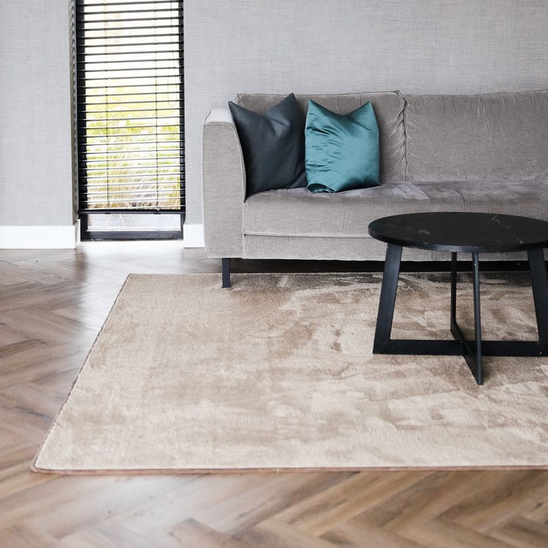 Frisco 12 - Zacht effen vloerkleed in sand/beige