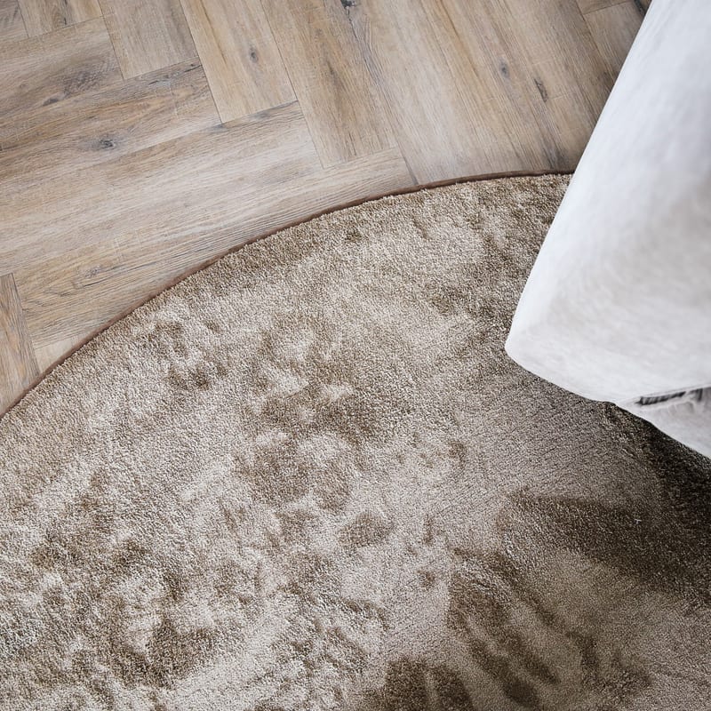 Frisco 12 - Rond effen vloerkleed in beige/zand