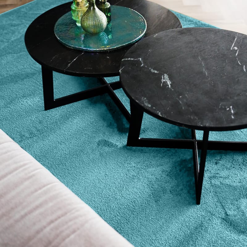 Frisco 32 - Zacht effen vloerkleed in turquoise