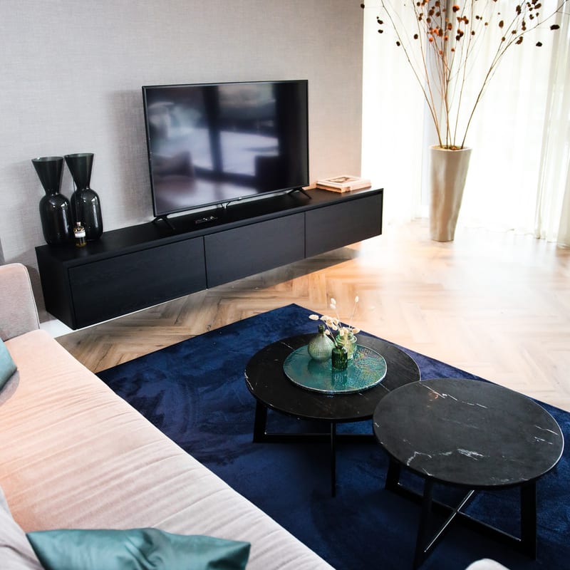 Frisco 35 - Zacht effen vloerkleed in dark blue