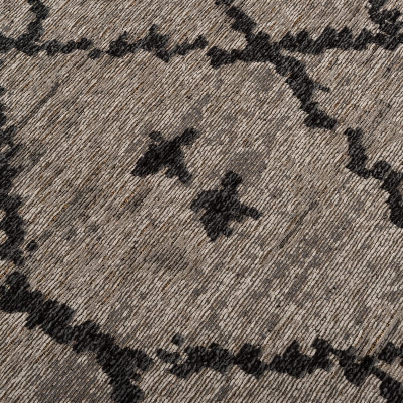 Tova 23 - Laagpolig Vloerkleed met asymmetrisch Patroon