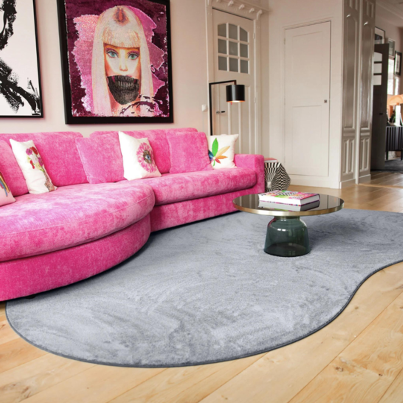 Vloerkleed in Organische Vorm in de kleur Soft Grey - Lunar 21
