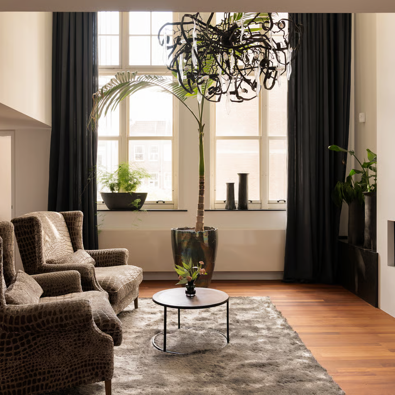 Reef 17 - Hoogpolig vloerkleed in Taupe kleur