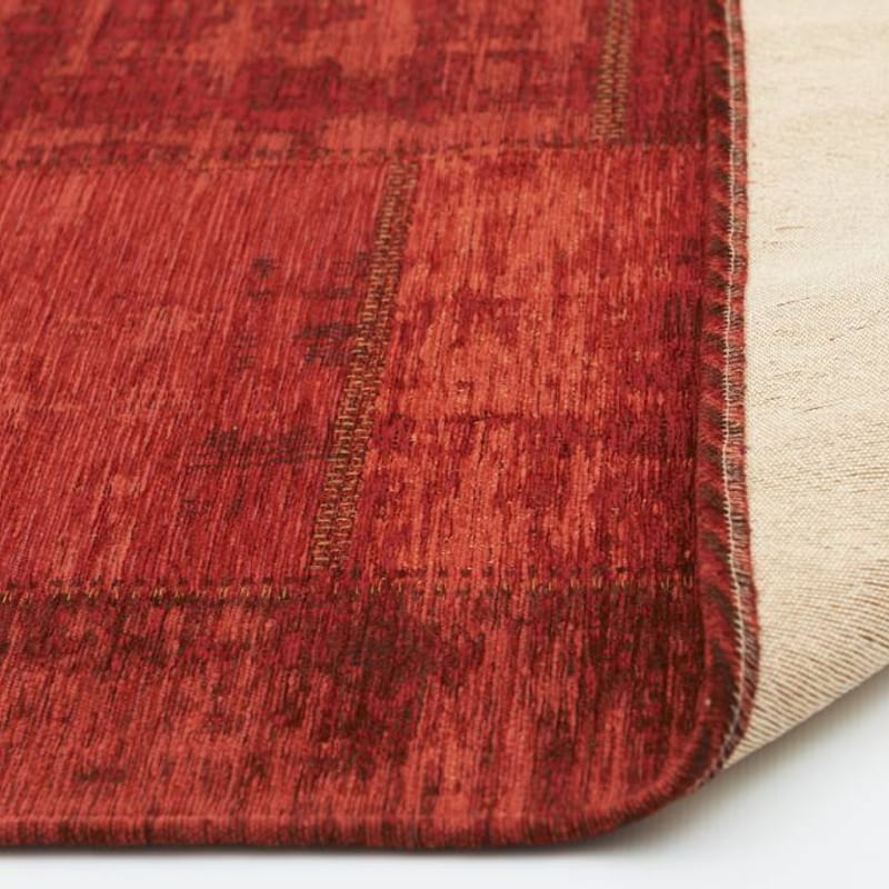 Enzo 45 - Prachtig vintage vloerkleed met donkerrode garen